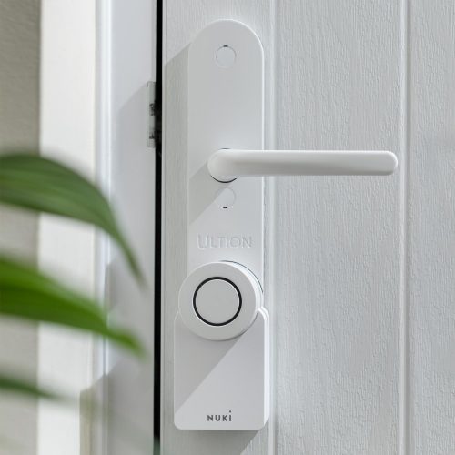 Nuki Smart Lock 4 Pro negro + Keypad + Door Sensor